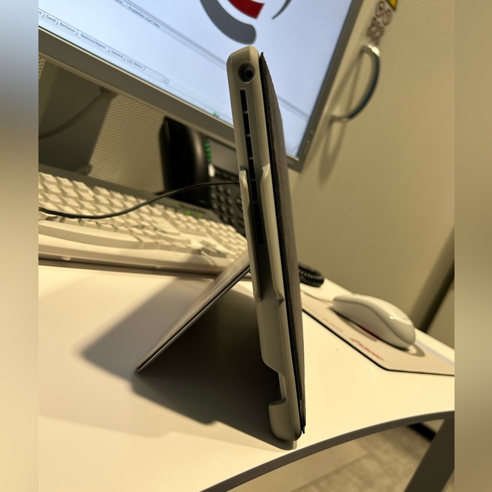 Surface pro 7 - Picture 2 of 4